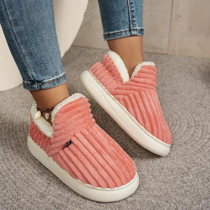 Nicole | Polished Ribbed Slip-On Slippers with Plush Lining