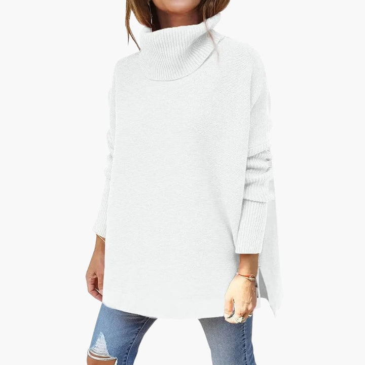 Victoria | Refined Oversized Sweatshirt with Cowl Turtleneck