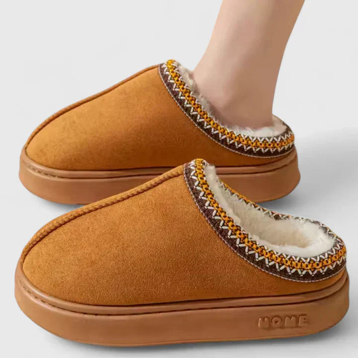 Wayne | Plush-Lined Slip-On Mens Slippers