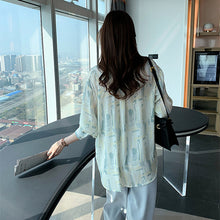 Load image into Gallery viewer, Wild French Design Sense Niche Slim Long-sleeved Blouse
