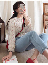 Load image into Gallery viewer, Foreign Style Doll Collar Blouse Shirt
