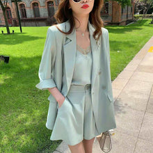 Load image into Gallery viewer, Western-style New Fashion Three-piece Suit
