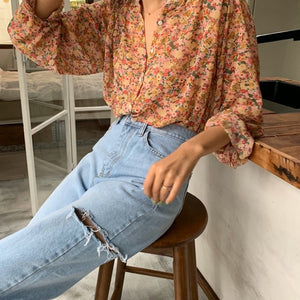 V-neck Floral Western-style Blouse Shirt