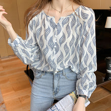 Load image into Gallery viewer, 2022 Spring Women&#39;s Clothing Long-sleeved Printed Shirt
